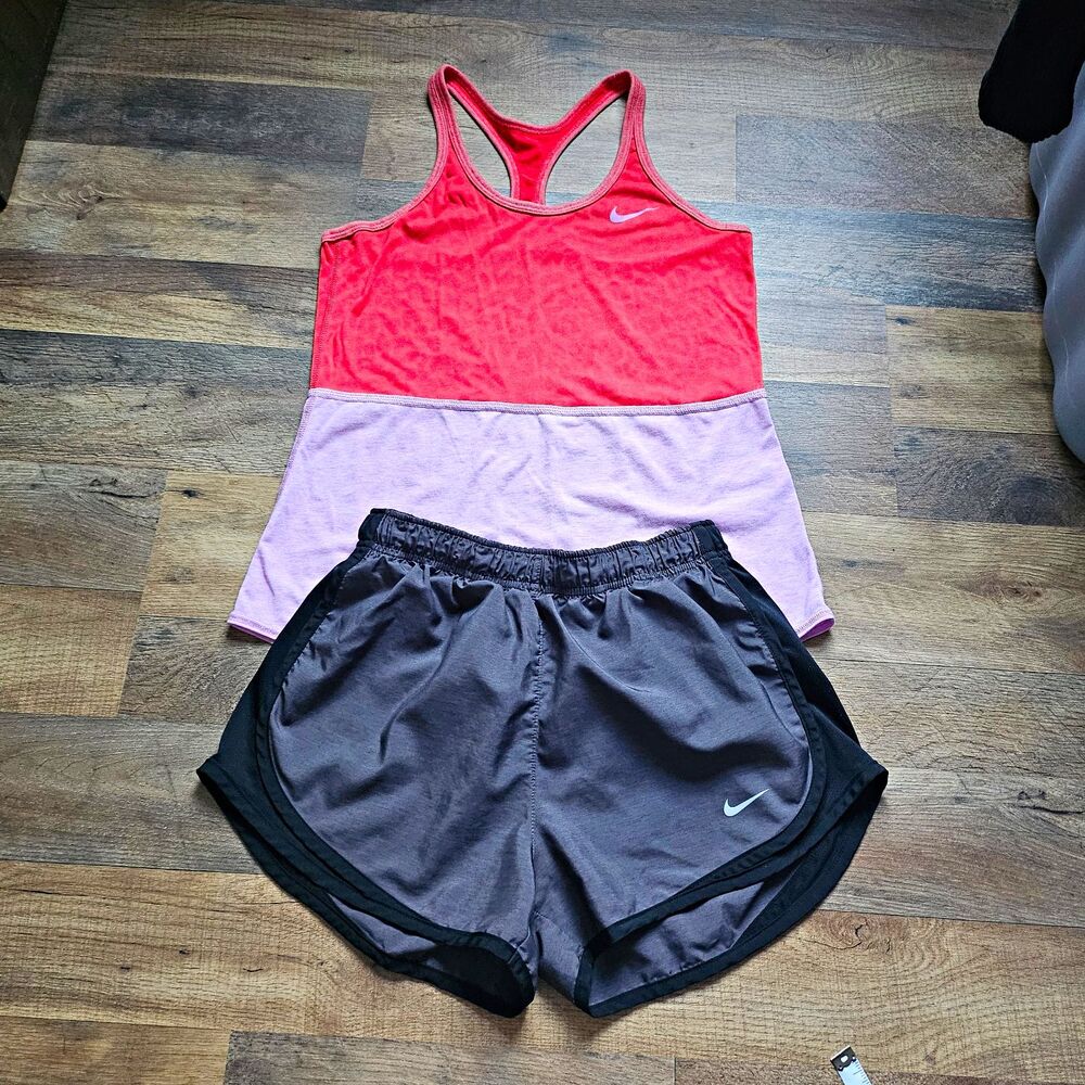 Nike Dri-FIT Women 2pc Racerback Tank & Shorts Set Colorblock Size S